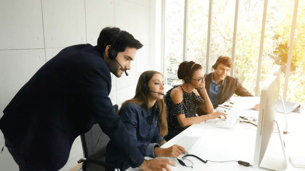 Customer support team deciding on which multi channel support platform to invest in for better customer experience