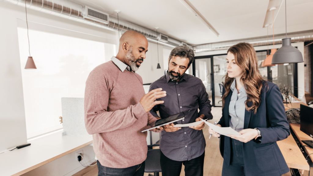 Customer service managers discussing how to strengthen connections with customers 